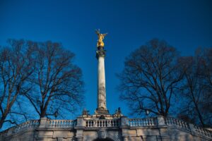 同棲カップルにおすすめの紅葉を楽しむ貸切露天での記念日旅行は？